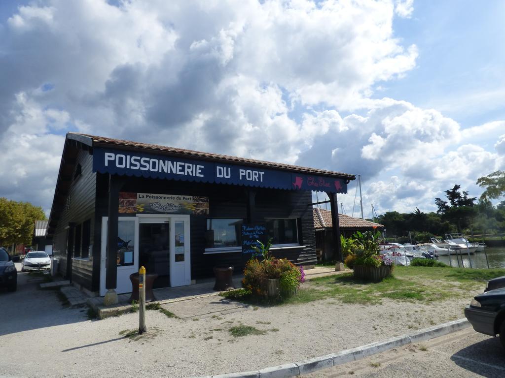 Les Marinas De Cassy Apartment Lanton Bagian luar foto